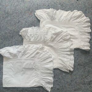 Vintage Carlin Comforts Cottagecore White Ruffled Embroidered Pillowcases Shams